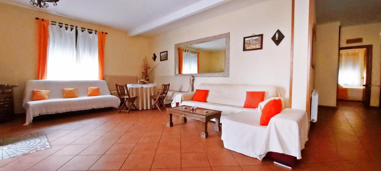 Casa Rural Las Eras Valdelaguna 외부 사진